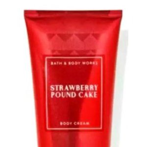 Bath & Body Works Strawberry Pound Cake Ultimate Hydration Travel Size Lotion